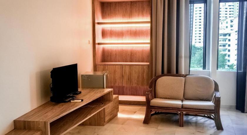 Stallions Suites Penang Jelutong Экстерьер фото